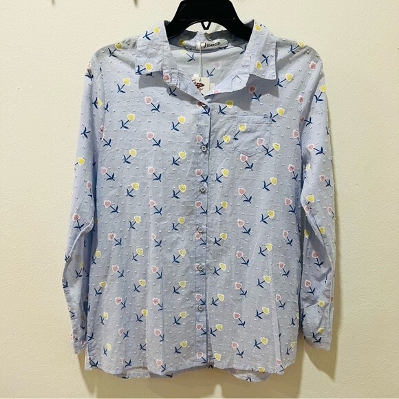 NWT Baby Blue Button Up Blouse with Floral Embroidery and Swiss Dots Sz. Medium - Picture 1 of 10